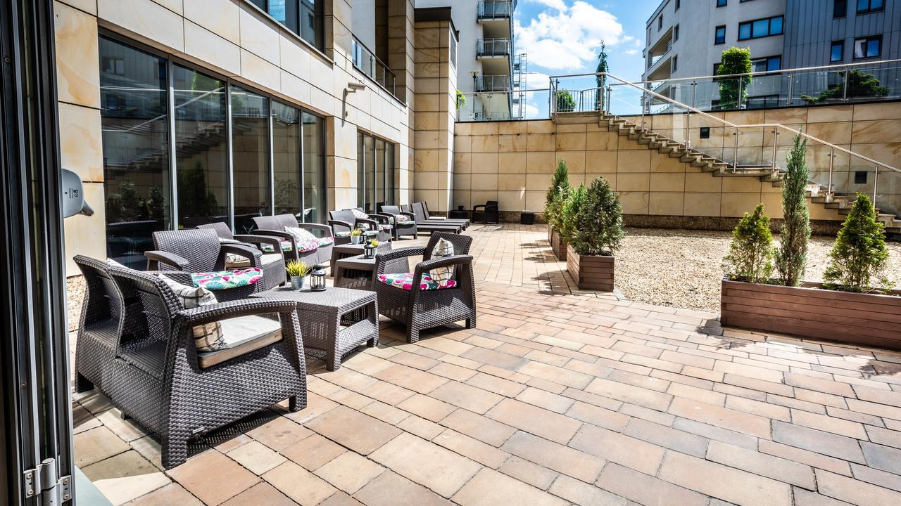 A11 Apartments & SPA Dermique Krakau Exterior foto