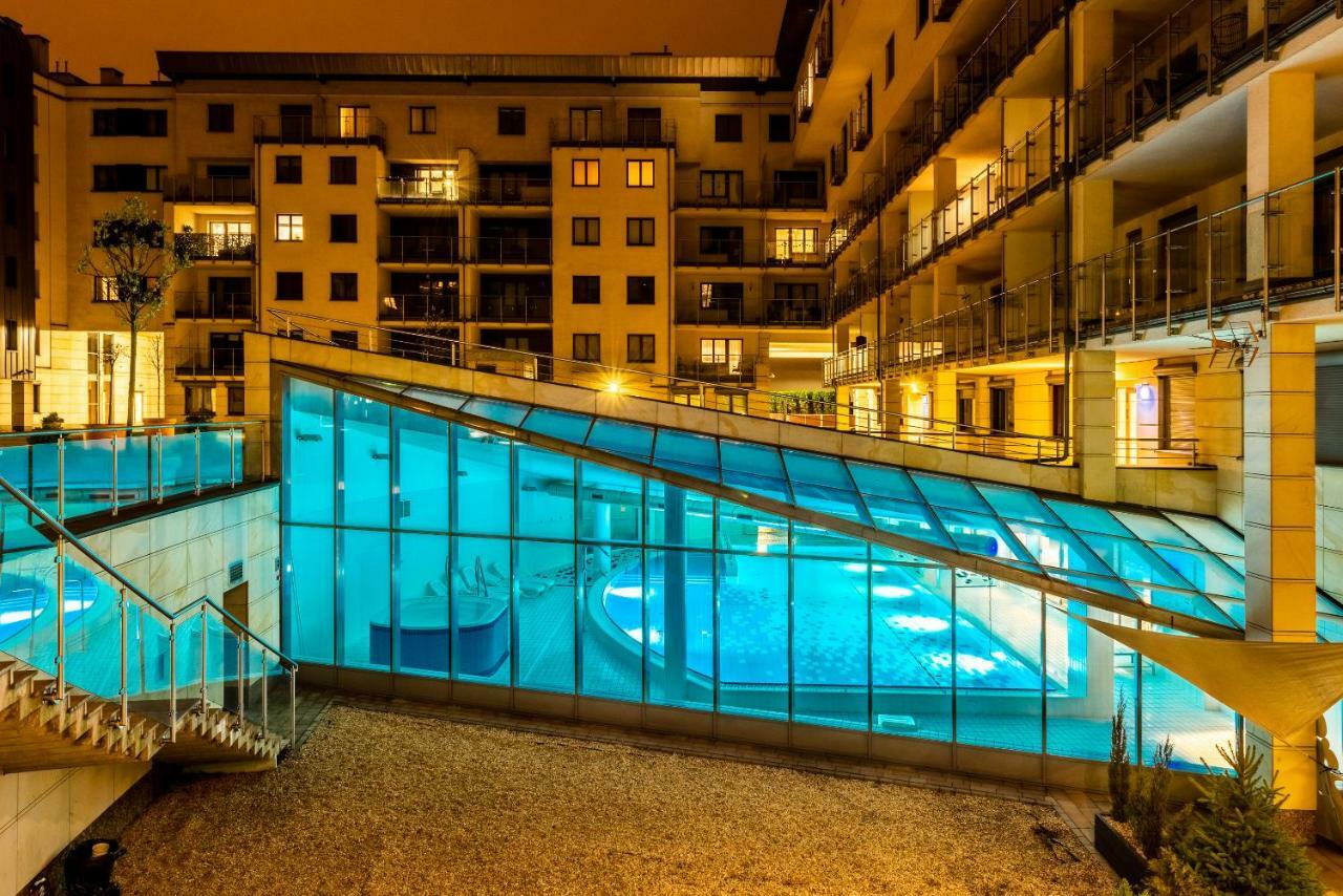 A11 Apartments & SPA Dermique Krakau Exterior foto